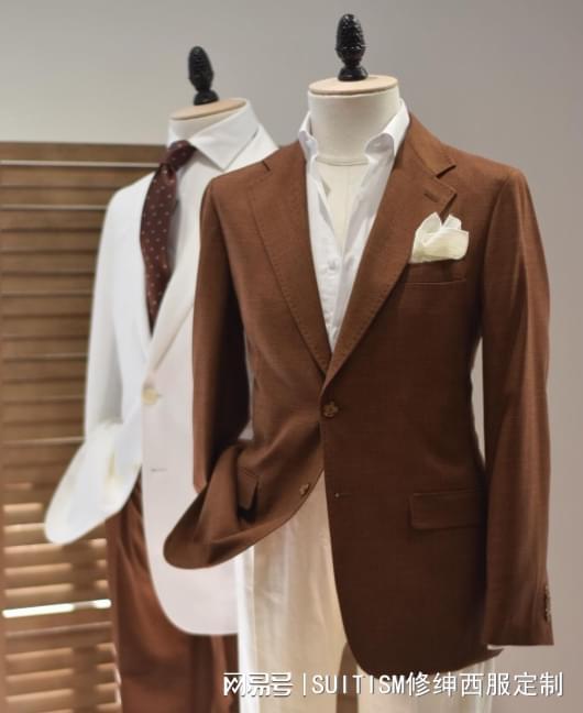 服装设计成都西装专卖店西装洋装定制婚礼事情一样平常西装那里定制？(图3)